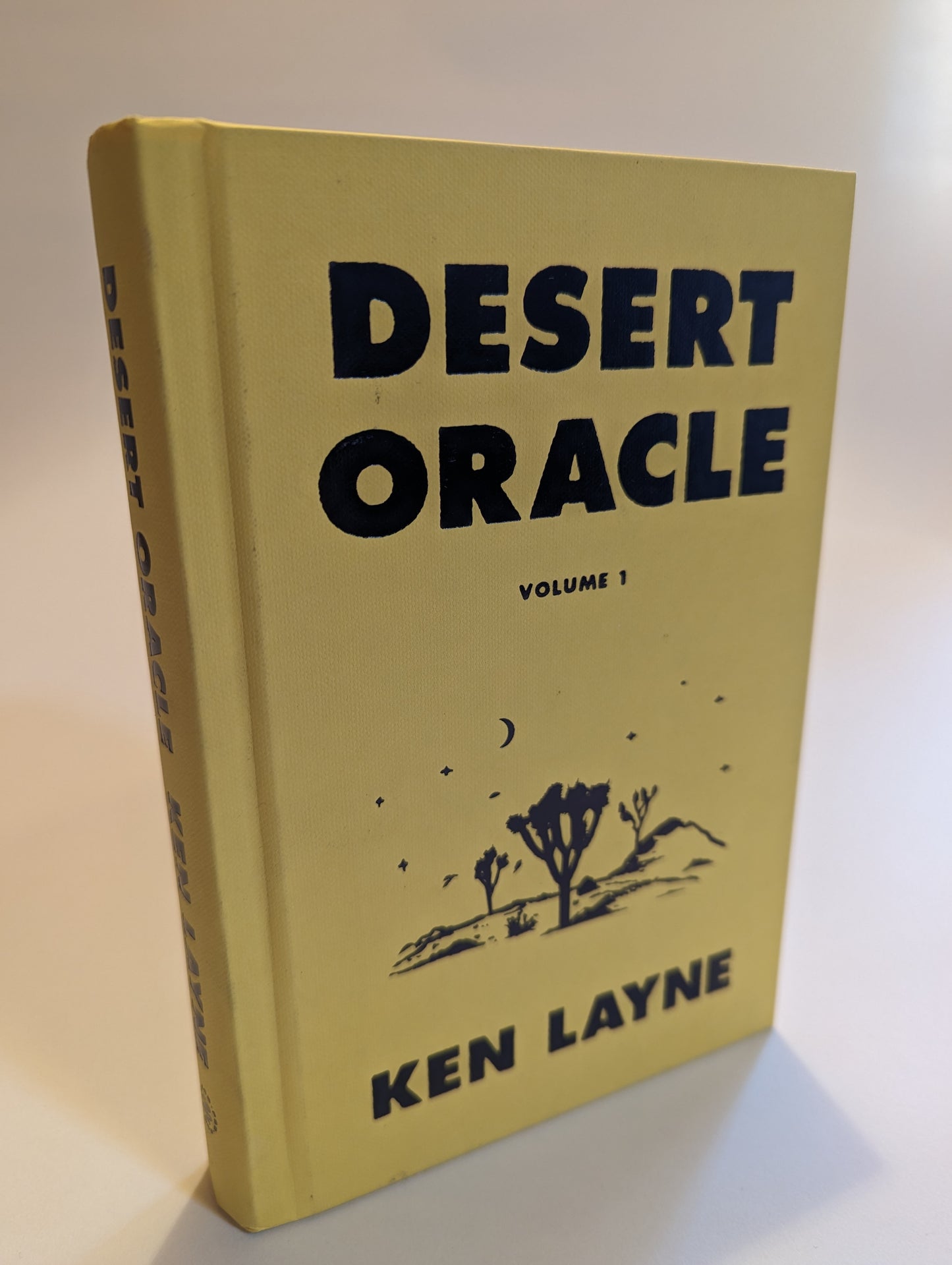 Desert Oracle Volume 1: Strange True Tales from the American Southwest [Ken Layne]