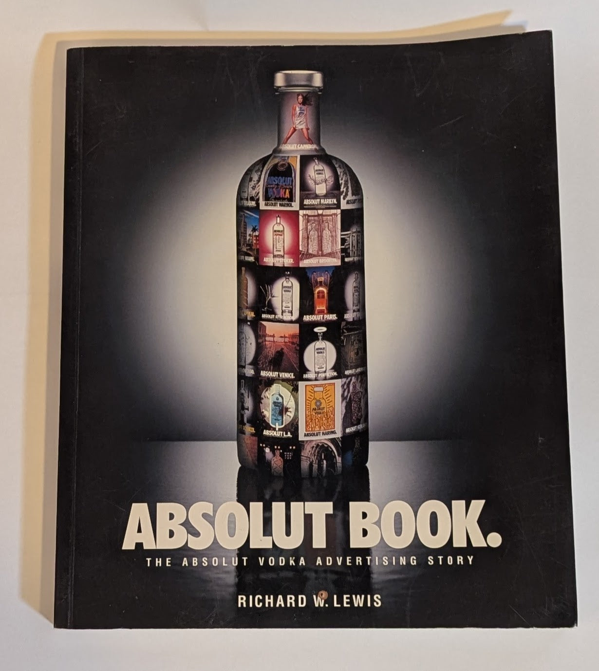 Absolut Book [Richard Lewis]