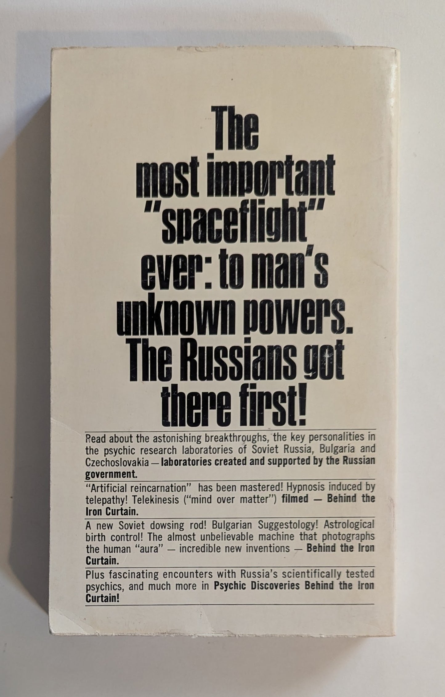 Psychic Discoveries Behind the Iron Curtain [Sheila Ostrander and Lynn Schroeder]